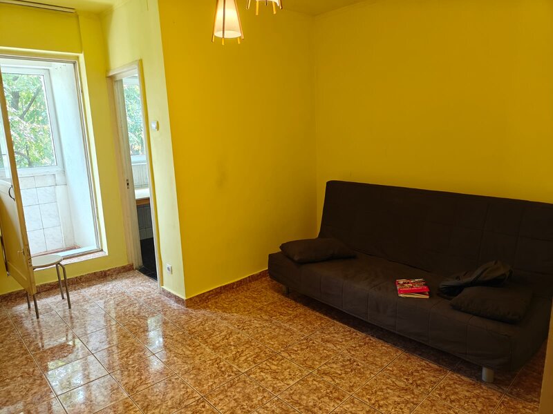 Dristor, garsoniera proprietar